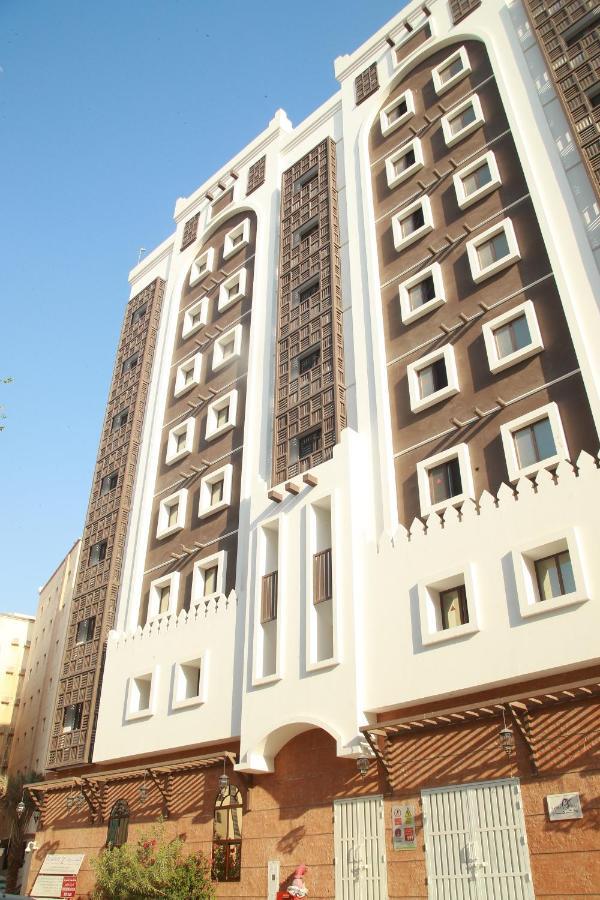 Al Liwan Suites Rawdat Al Khail Доха Экстерьер фото