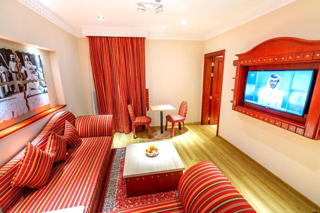 Al Liwan Suites Rawdat Al Khail Доха Экстерьер фото