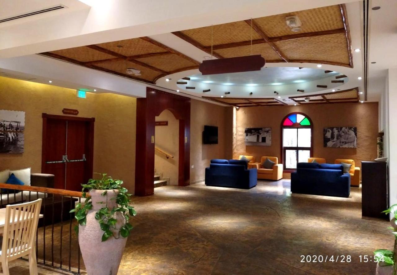 Al Liwan Suites Rawdat Al Khail Доха Экстерьер фото